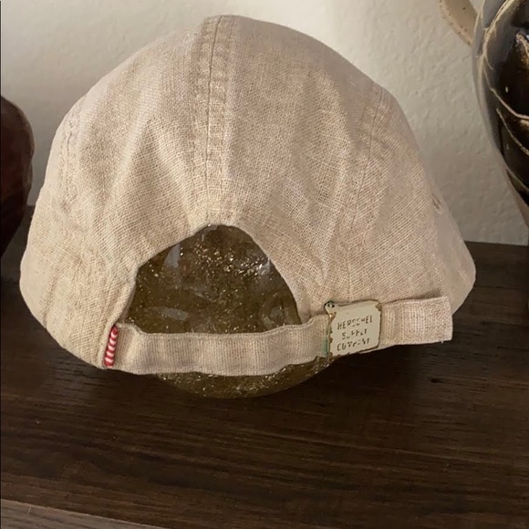 Herschel Supply Company Snapback Cap - Picture 3 of 4